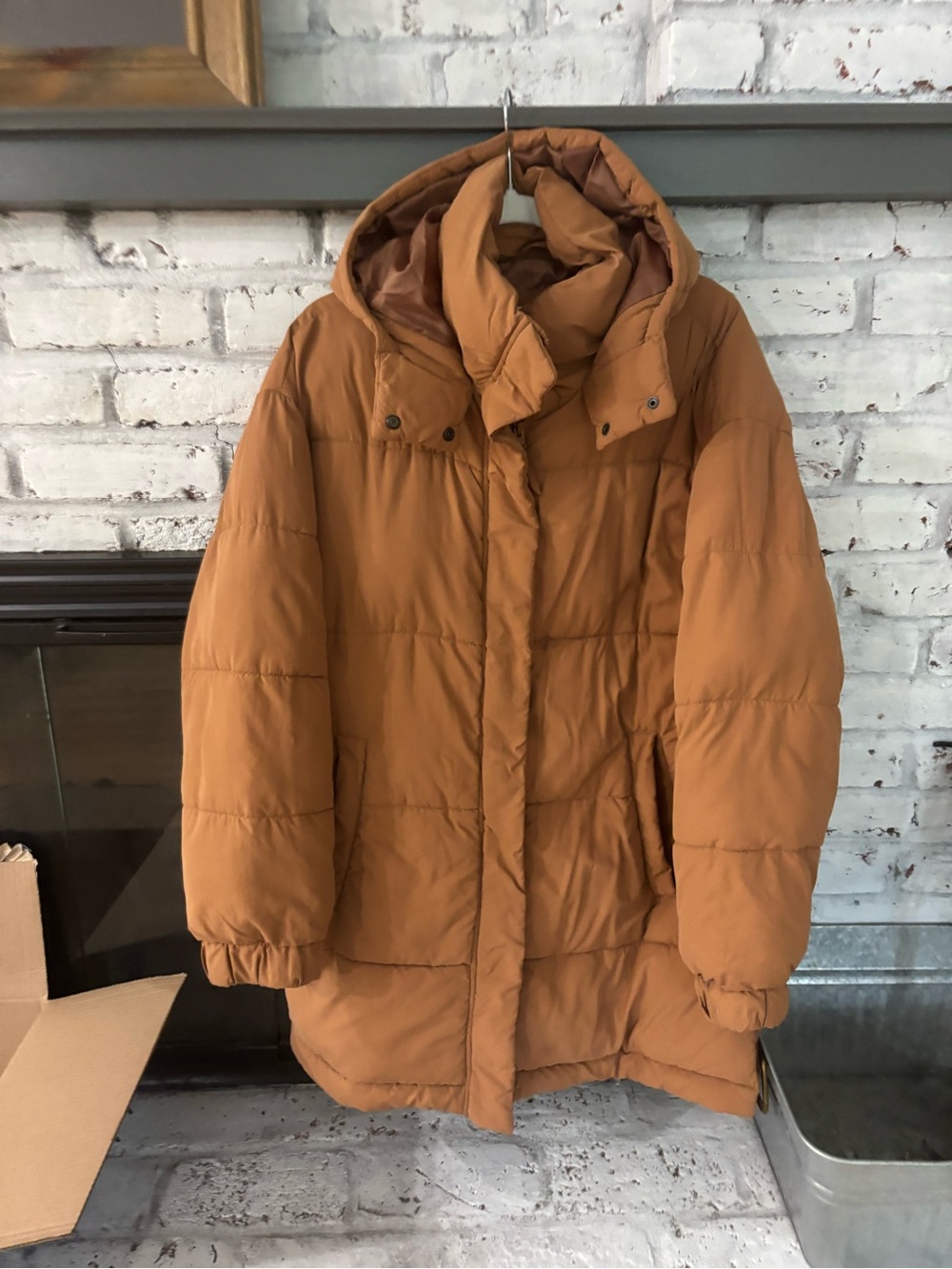 American Eagle Outfitters Caramel Brown Hooded Puffer Jacket